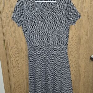 Ann Taylor Black and White Midi Dress
